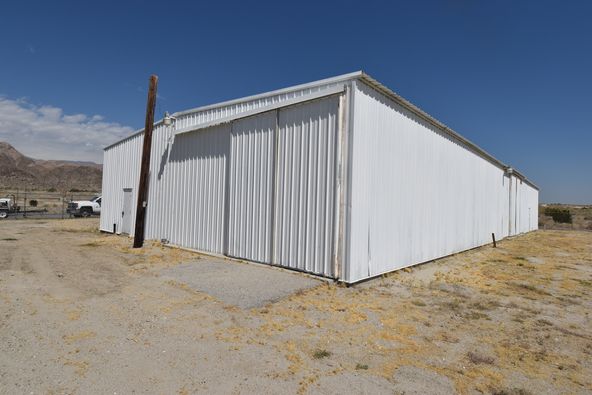 DESERT SHORES COMMERCIAL BUILDING: 3844 Scott Dr, Thermal, CA 92274